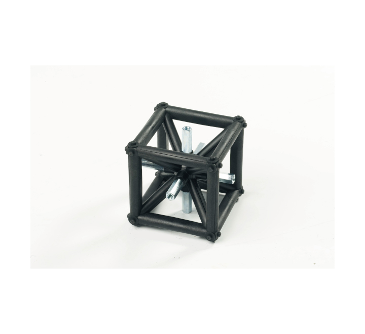3032 cube Exponering och tryckprodukter till företag Kub Koppling - CROSSwire CROSSwire Kub koppling mellan två muduler för CROSSwire system. <b>Produktöversikt:</b> Leveranstid: 15-19 arbetsdagar Material: Komposit och stål Väska: Nej Tillhör: CROSSwire System